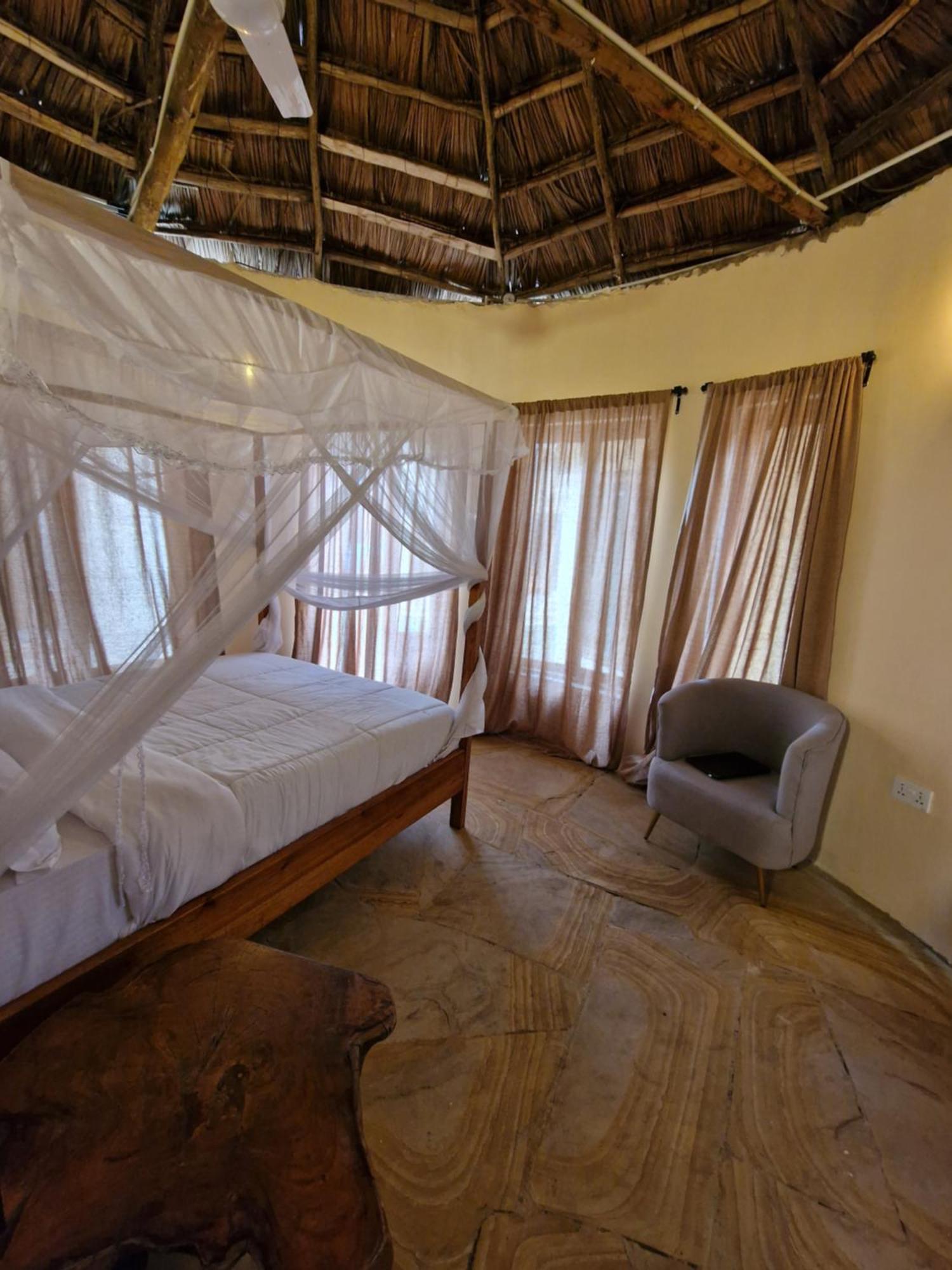 Хостел White House Of Tanzania Аруша Экстерьер фото