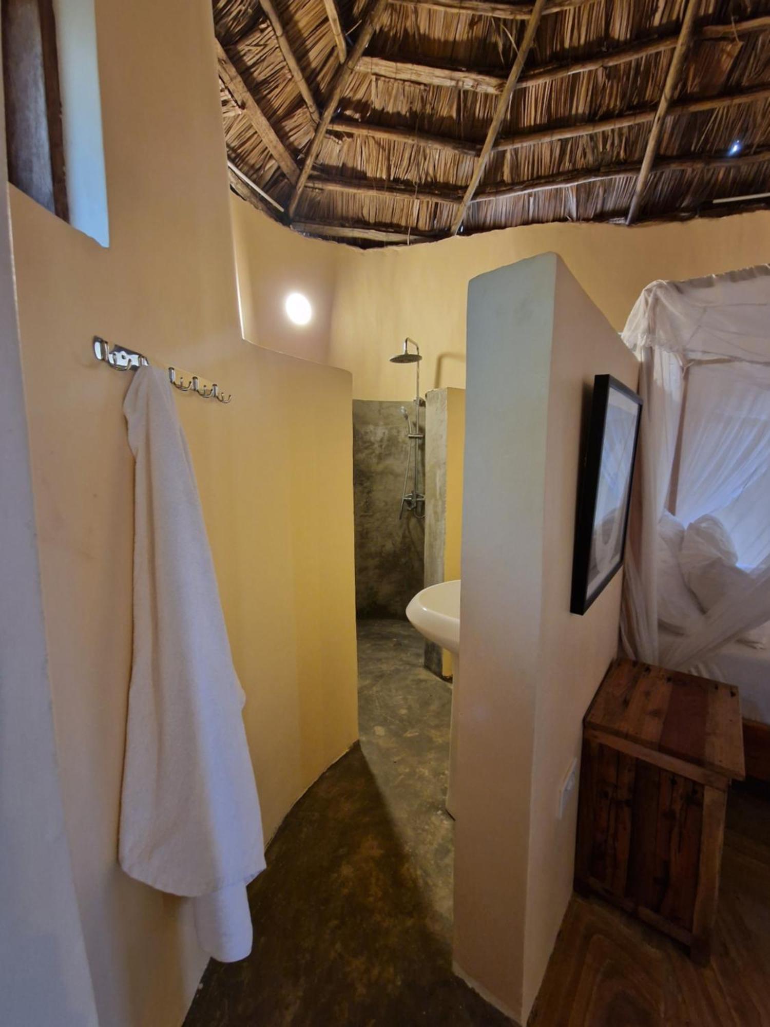 Хостел White House Of Tanzania Аруша Экстерьер фото